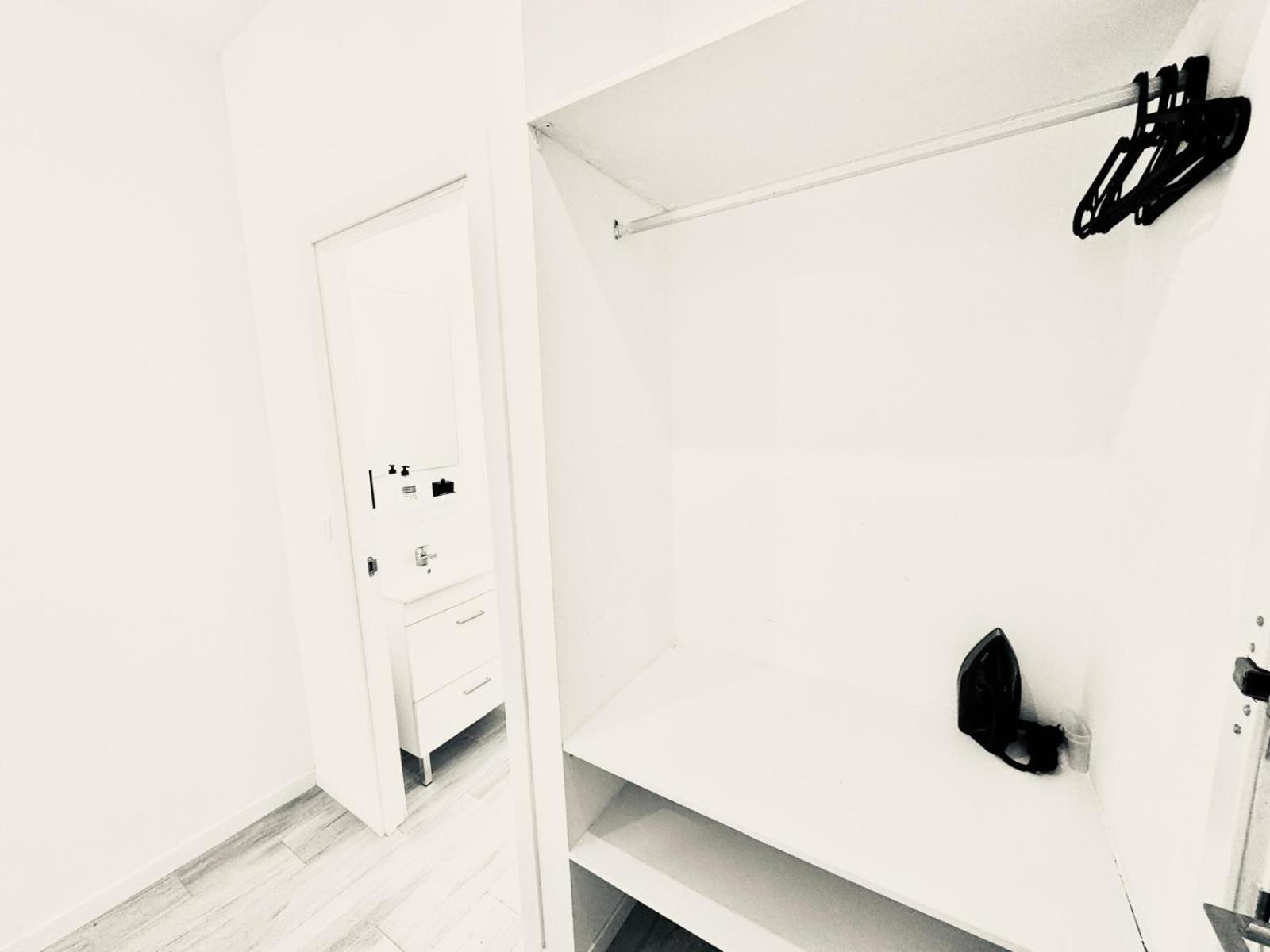 Cinco Torres Suites Madrid Exterior foto