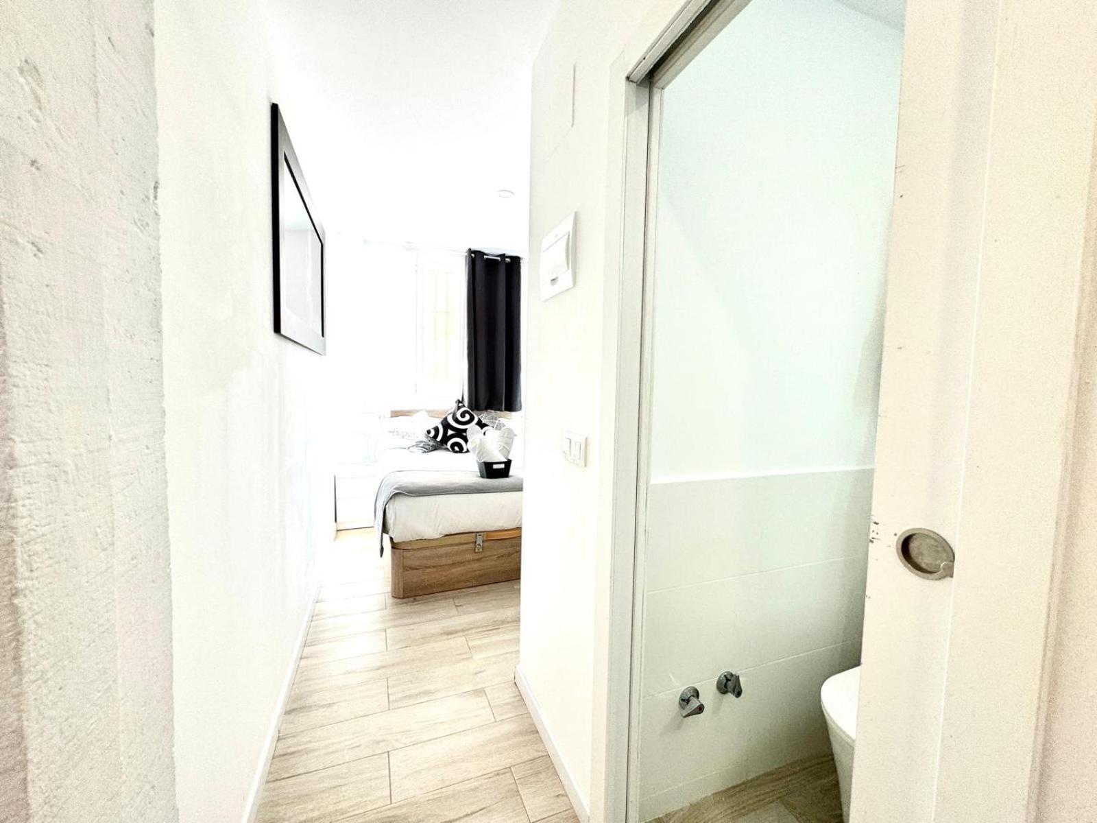 Cinco Torres Suites Madrid Exterior foto